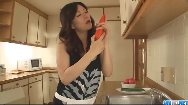 Manami Komukai's Hottest Blowjob Ever – Milf Perfection