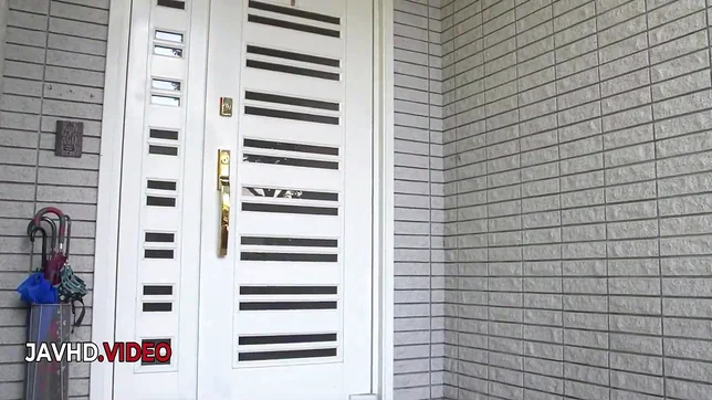 Kotone Kuroki's Steamy Blowjob Leads to Wild Uncensored Passion