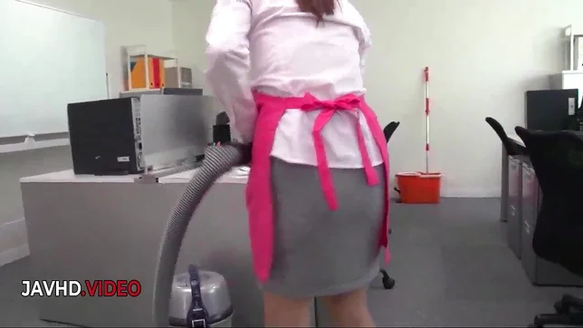 Chihiro Akino's Kinky Oral Mastery - Mind-Blowing Asian Blowjob Action