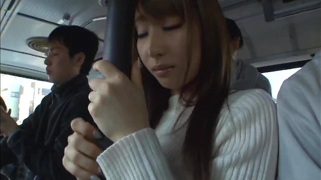 Sizzling hot teen Shunka Ayami fucked in public