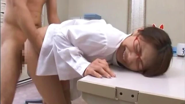 Kirara Kurokawa Lovely Asian secretary gets fucked at work