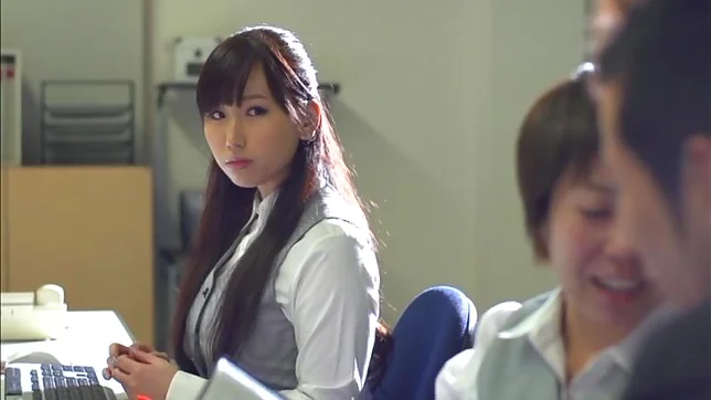 Hot Asian office babe Sayuki Kanno gives a sucks dick in the kitchen