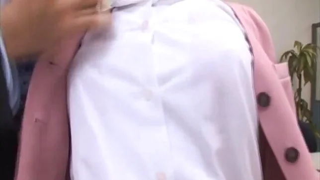 Kirara Kurokawa Lovely Asian secretary gets fucked at work 4