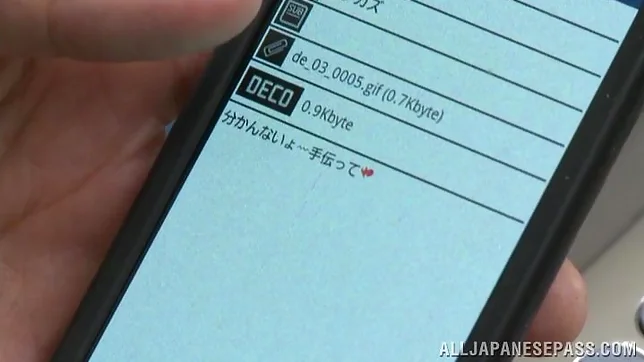 Young Maki Kouta enjoys true sex at work