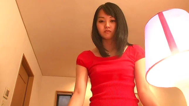 Pussy stimulation with Nozomi Aiuchi and cum in her mouth 2