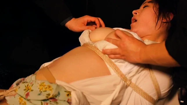 Juicy Japanese milf Nai Takasaki rides cock gets wet