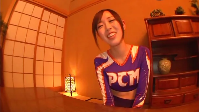 Shiori Yamate gives head before masturbating