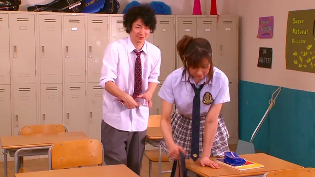 Schoolgirl Yukiko Suo Sucking And Swallowing In Class 3