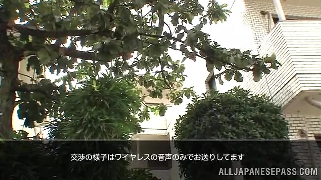 Hottie with awesome butt i Hatsune takes a bath with a sexy guy