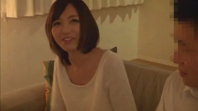 Aino Kishi enjoys a kinky group fun