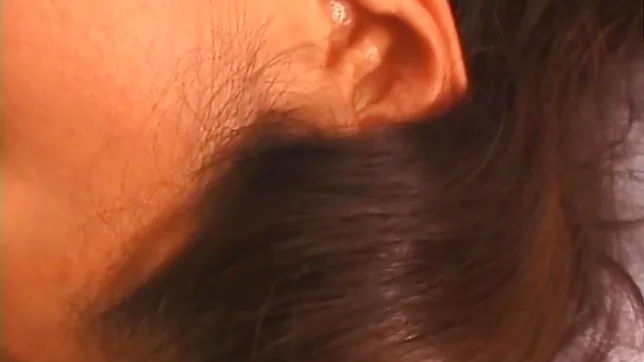 Ran Shinjyo Japanese mature lady is a sexy babe