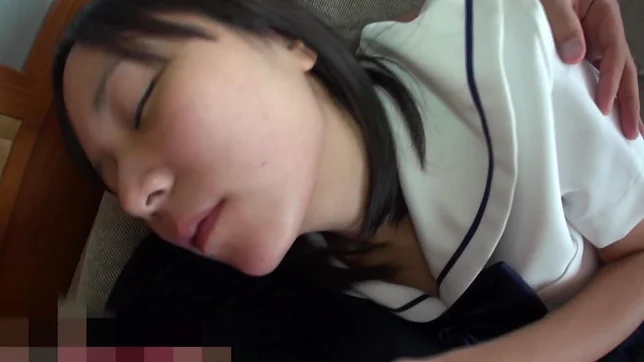 Masami Honda sexy Asian schoolgirl shows wet panty 4