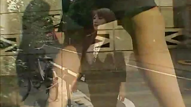 Gorgeous MILF Puts Lipstick On For A Hot Blowjob 2