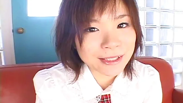 Sexy Teen Mayu Yamaguchi Takes Off Her Panties