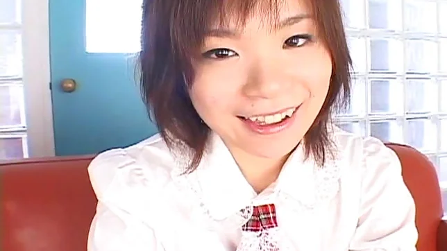 Sexy Teen Mayu Yamaguchi Takes Off Her Panties