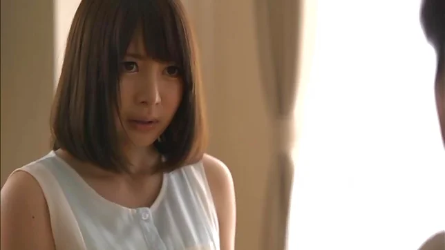 Top notch Japanese sex doll Hitomi Fujiwara has oral sex on amateur cam