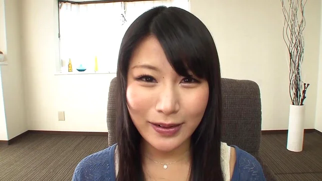 Marvelous hottie Hara Chigusa earns a worthy fuck 2