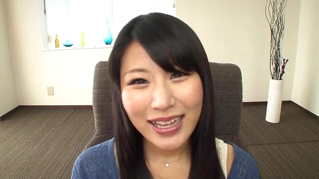 Marvelous hottie Hara Chigusa earns a worthy fuck 2