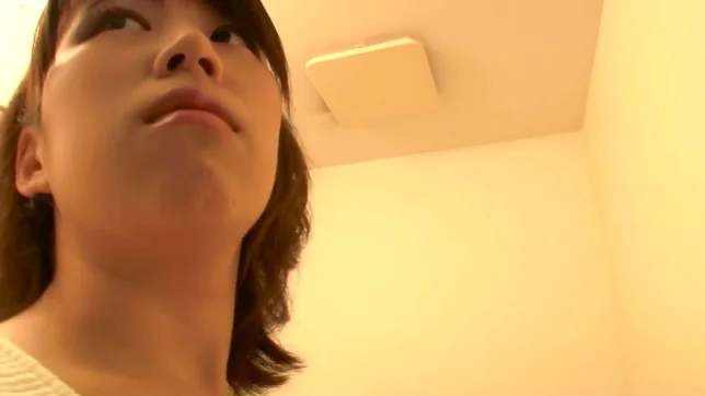 Ai Miyaji naughty Asian teen gives amateur blowjob 4