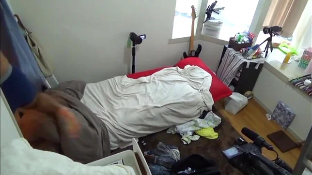 Delicious Japanese AV Model is an amateur that likes oral sex 3