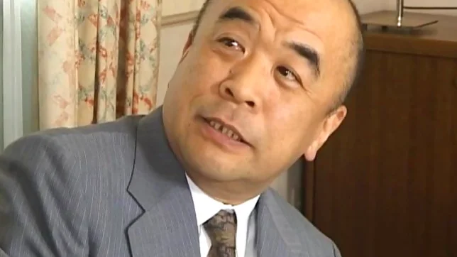 Yuna Takizawa Japanese doll is an amateur office gal 5