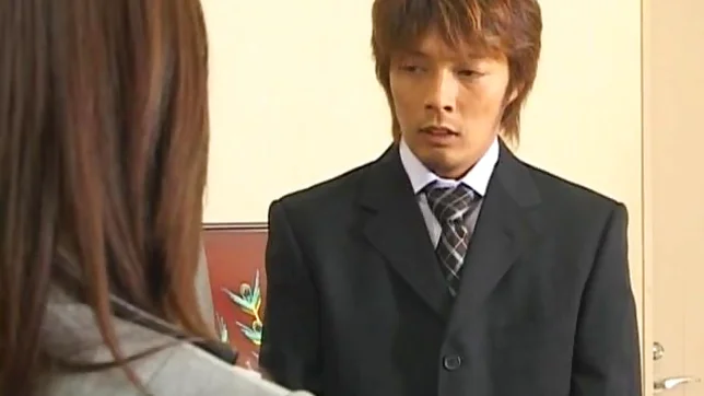 Yuna Takizawa Japanese doll is an amateur office gal 5