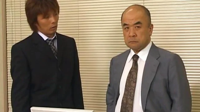 Yuna Takizawa Japanese doll is an amateur office gal 5