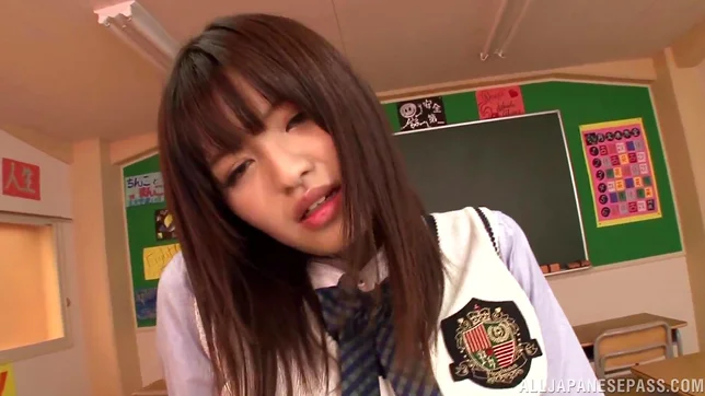 Sporty Japanese schoolgirl Akane Azusa enjoys threesome banging 3