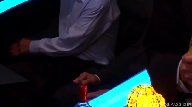 Hot milf Erina Fujisaki takes part in a sex performance 4