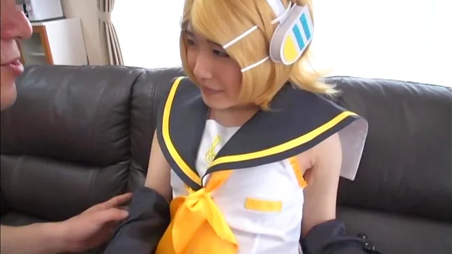 Tomoko Ashida featured in a kinky threesoome 2