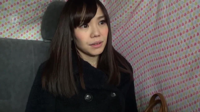 Amateur angel Akane Mizusaki makes magic with her pussy and lips 2