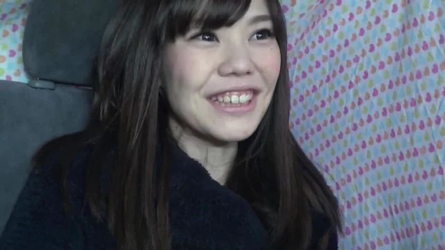 Amateur angel Akane Mizusaki makes magic with her pussy and lips 2