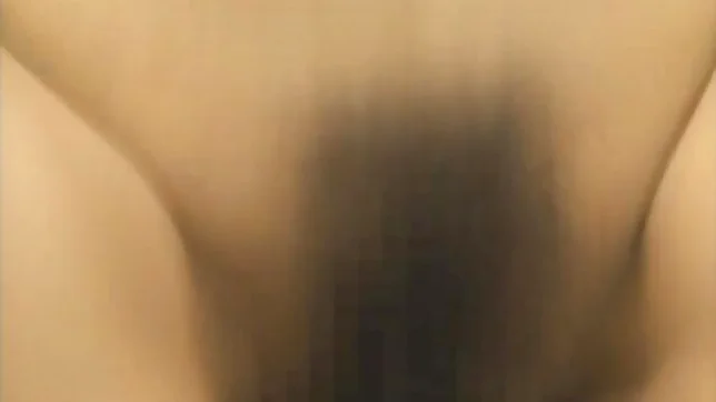 Hitomi Kurosaki Mature Asian lady is a babe 4