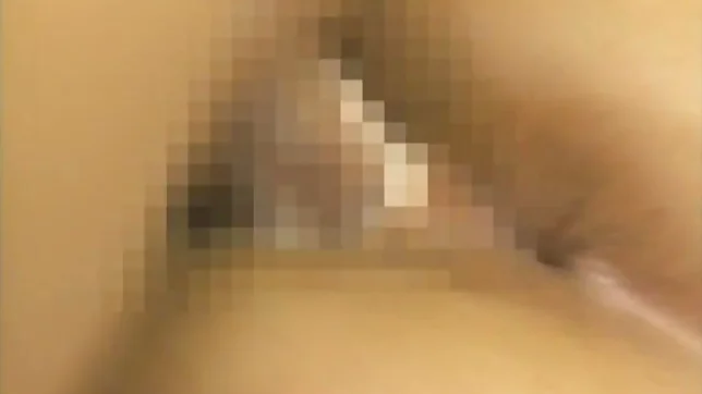 Hitomi Kurosaki Mature Asian lady is a babe 4