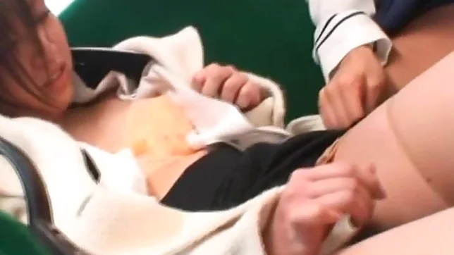 Japanese schoolgirls are sexy 2