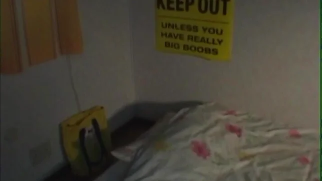 Kaede Matsushima gives guy steamy head 3