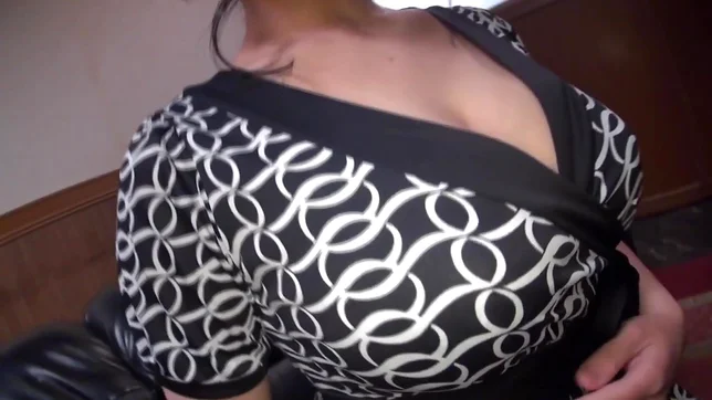 Mature Nai Takasaki ravished in a strong threesome 2