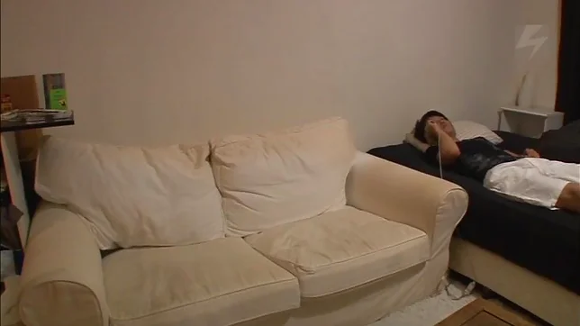 Sora Sgiina tight cunt stretched by a monstrous cock