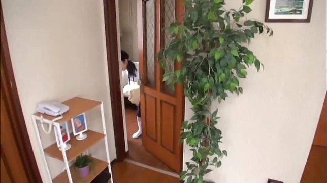 Tomoko Ashida featured in a kinky threesoome 3