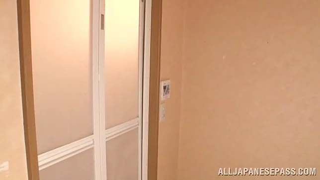 Young Yui Tatsumi enjoys deep penetration 2