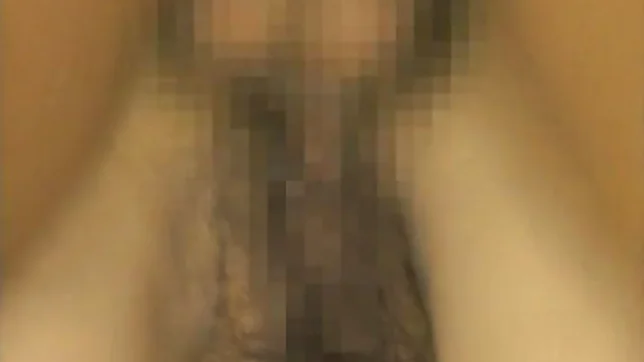 Hitomi Kurosaki Mature Asian lady is a babe 5