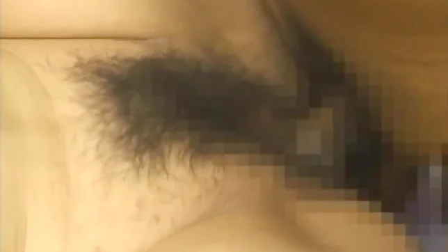 Hitomi Kurosaki Mature Asian lady is a babe 5