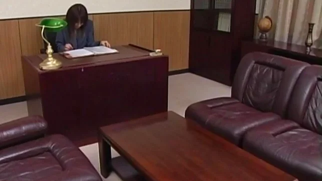 Juri Matsuzaka Japanese milf in a hot gangbang 2