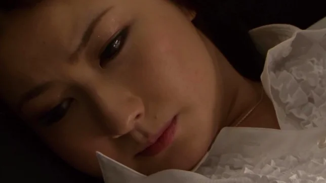 Megumi Haruka milf plays with her vibrator