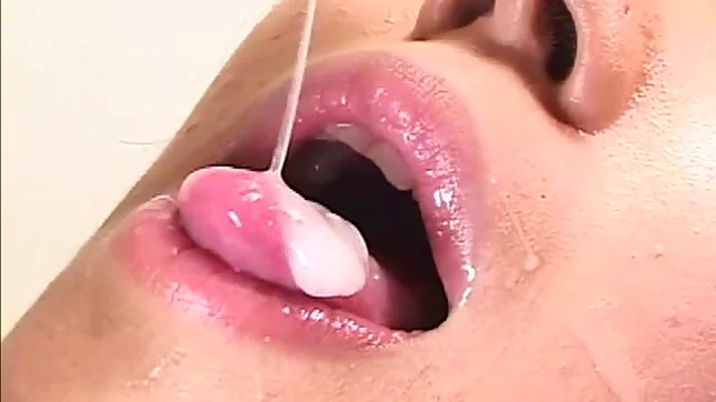 Japanese AV model gives a hot blowjob 3