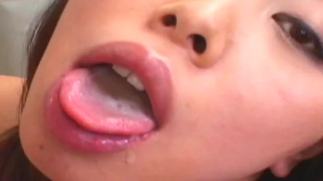 Horny MILF Babe Swallows Cum After A Hot Blowjob