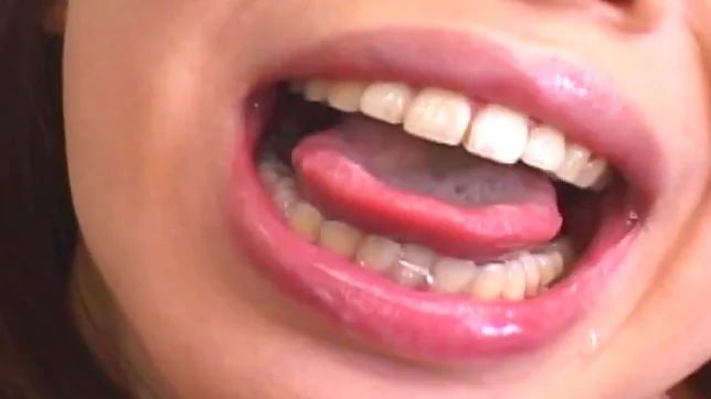 Horny MILF Babe Swallows Cum After A Hot Blowjob