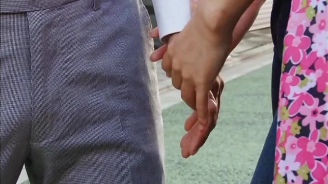 Kaori Otanashi Asian babe gets her hot pussy licked 4