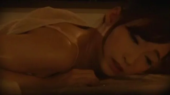 Lovie has her fanny stretched hard 3