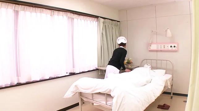 Gorgeous Hazuki Nozomi in hot lesbian action 2